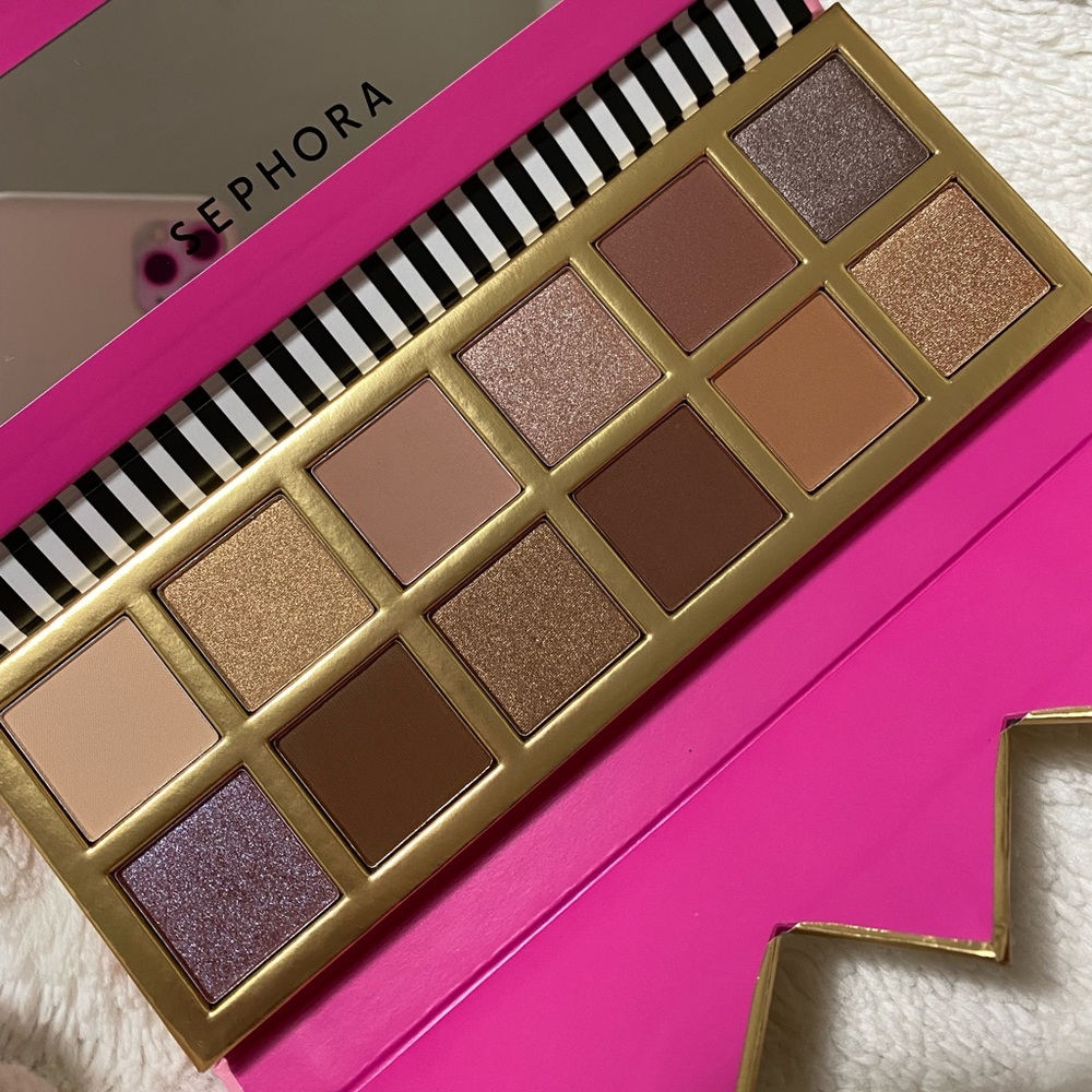BNIB SEPHORA COLLECTION
Warm Wishes Eyeshadow Palette - Picture 3 of 5
